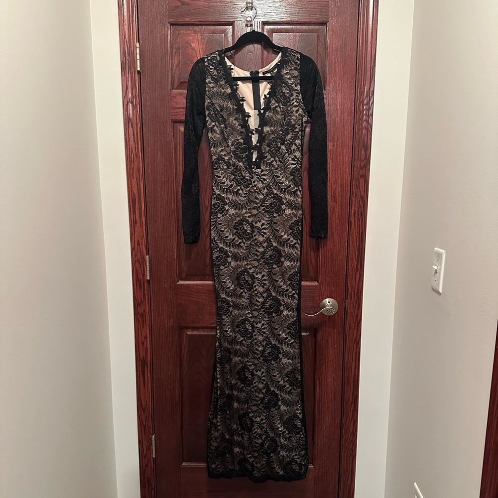 Long sleeve lace dress